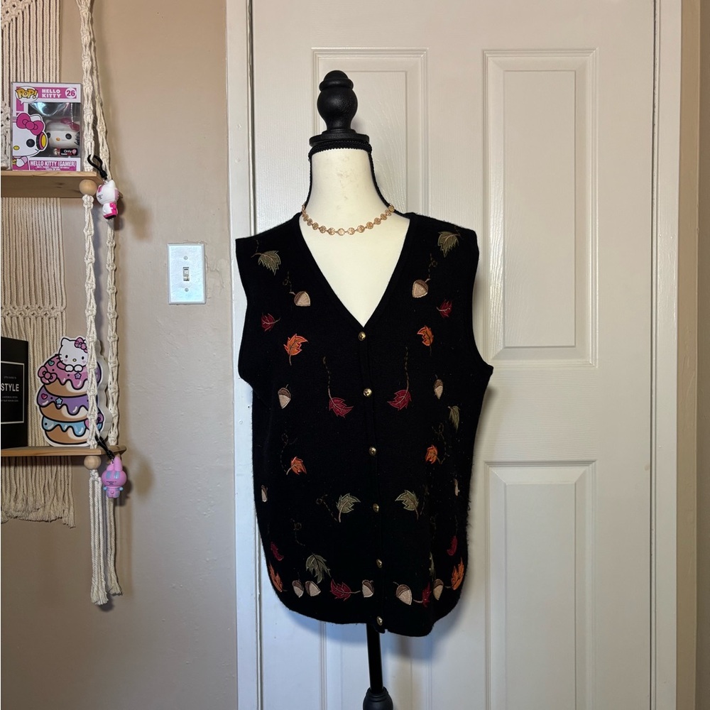 Black and multicolored embroidered fall vest